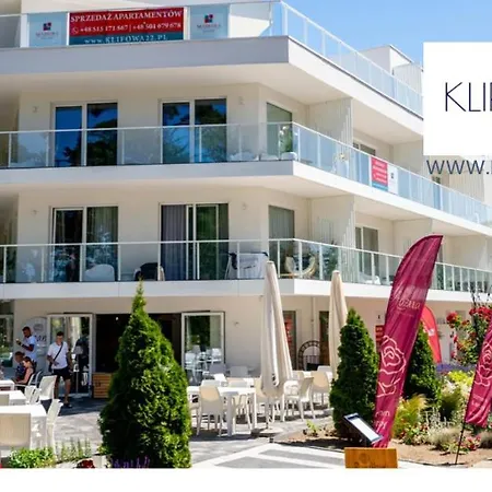 Klifowa 22 London Przy Plazy *